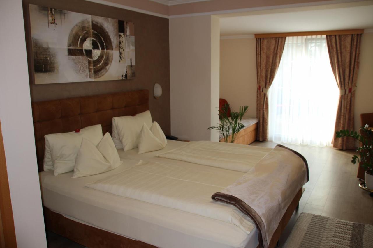 Hotel Lang Leibnitz Bagian luar foto
