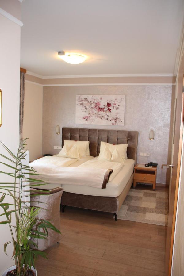 Hotel Lang Leibnitz Bagian luar foto